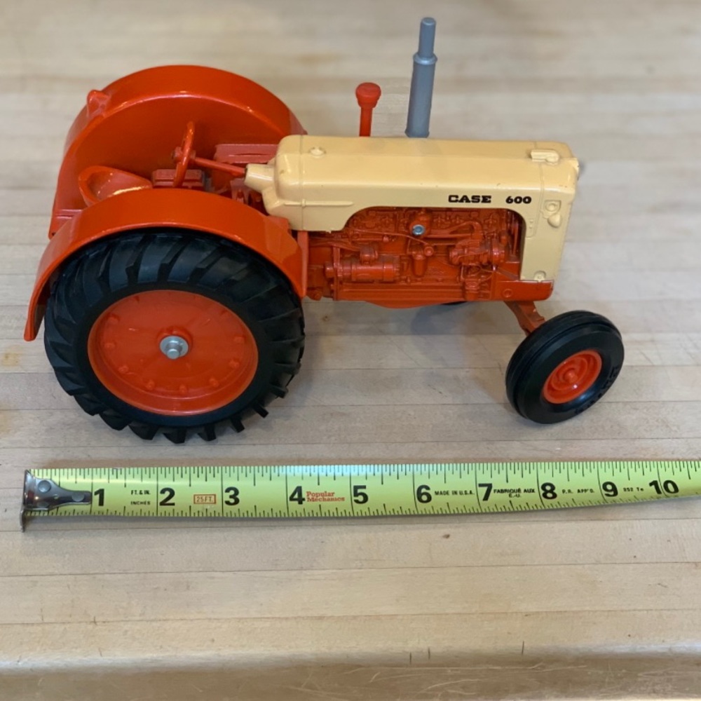 Case Tractor 1986 Metal Die-Cast
